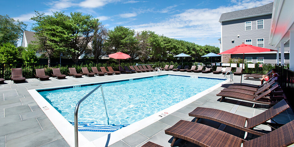 The Club at Melville - Long Island - Pool
